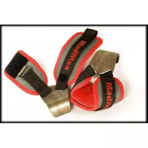 Крюки Mad Max "Metallic" MFA330\RED\OS